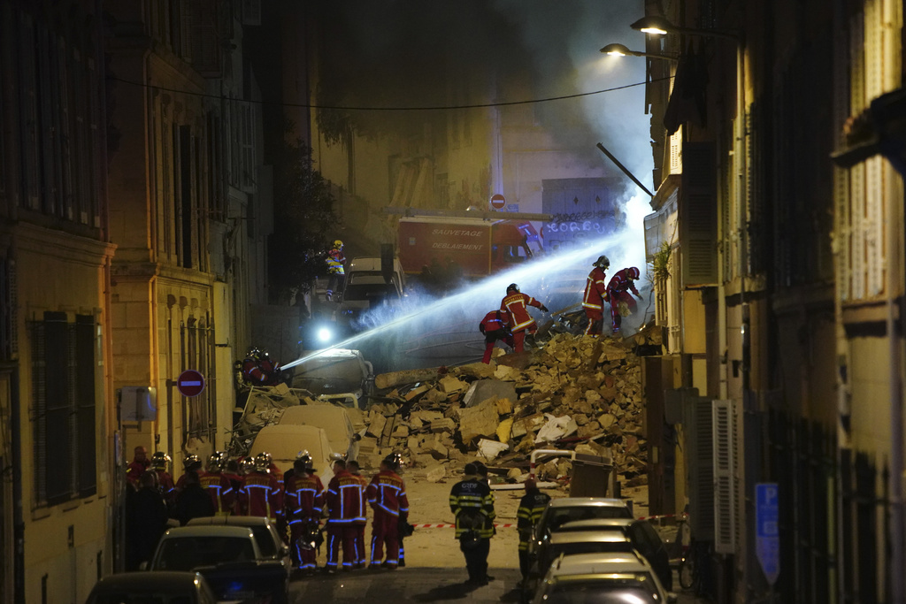 Няколко души са в неизвестност след експлозия в Марсилия при