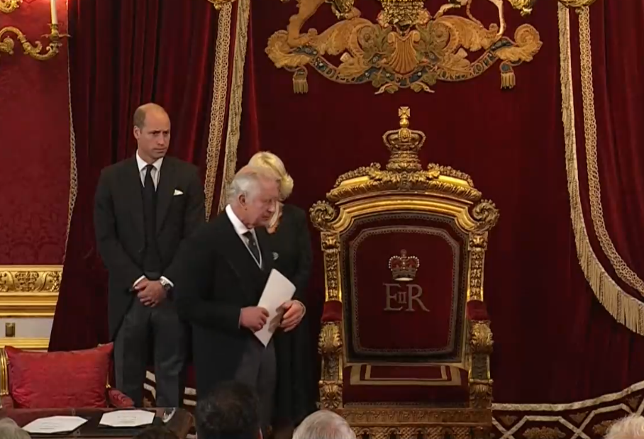 Британският кралски дворец публикува официалната покана изпратена от крал Чарлз
