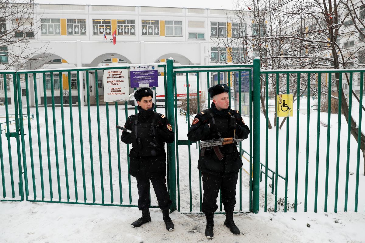 Стрелба в училище в руския град Брянск близо до границата