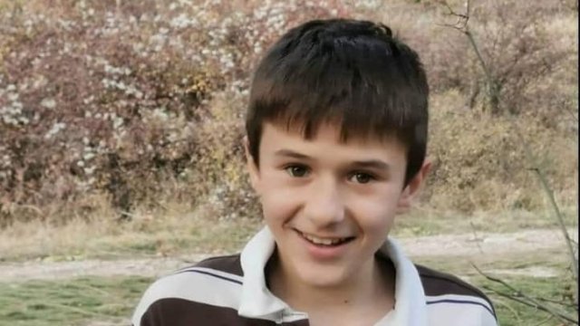 Изчезналото преди седмица 12 годишно момче от Перник е намерено живо