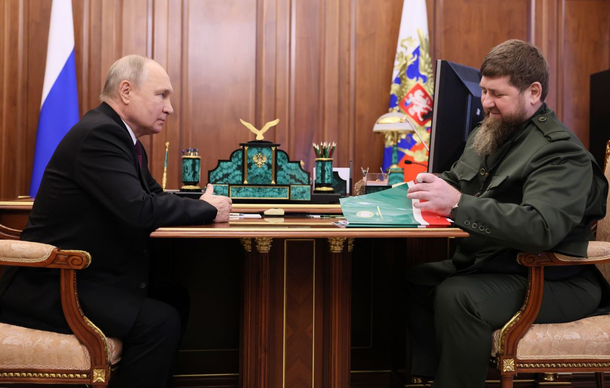 Руският президент Владимир Путин посрещна в Кремъл чеченския лидер Рамзан