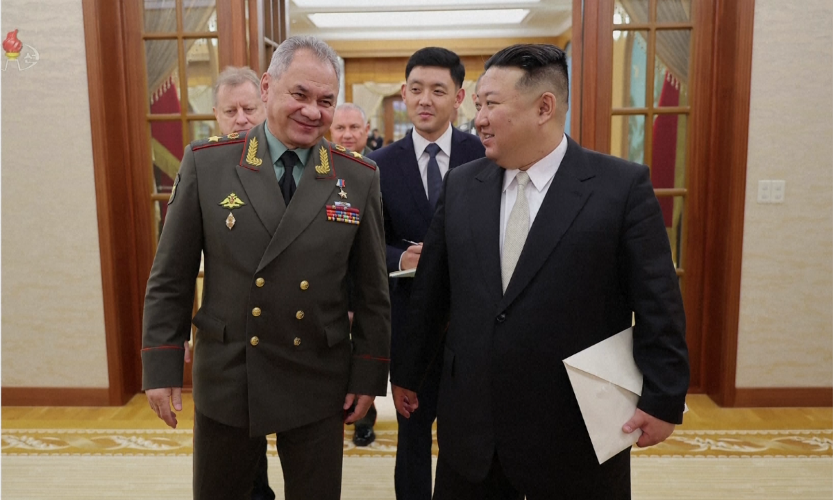 Лидерът на Северна Корея Ким Чен ун пристигна в Русия Вчера той