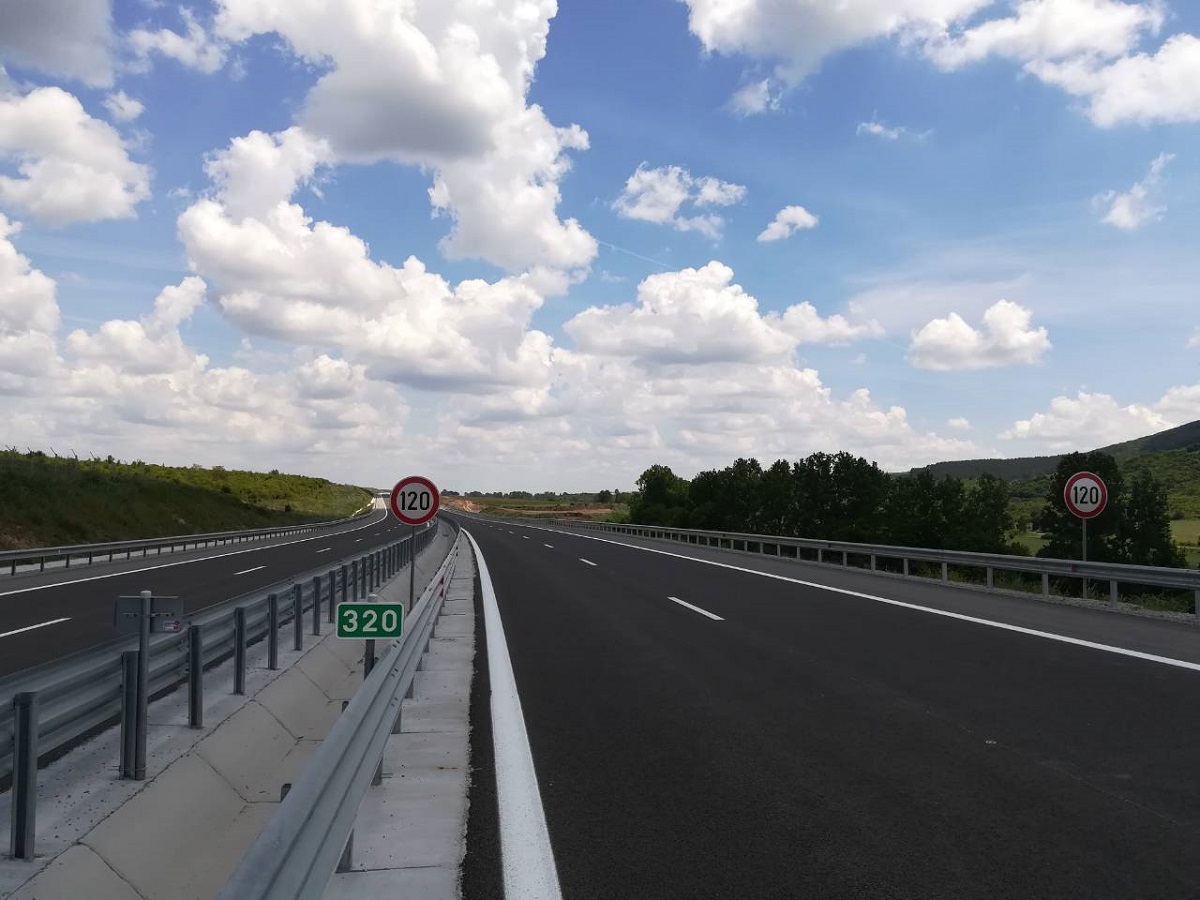 Новопостроеният участък Буховци – Белокопитово от автомагистрала Хемус бе открит