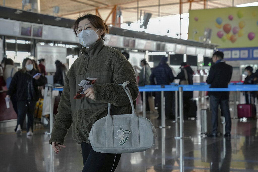 Пекин осъди решението на 12 държави, които въведоха изискване пристигащите