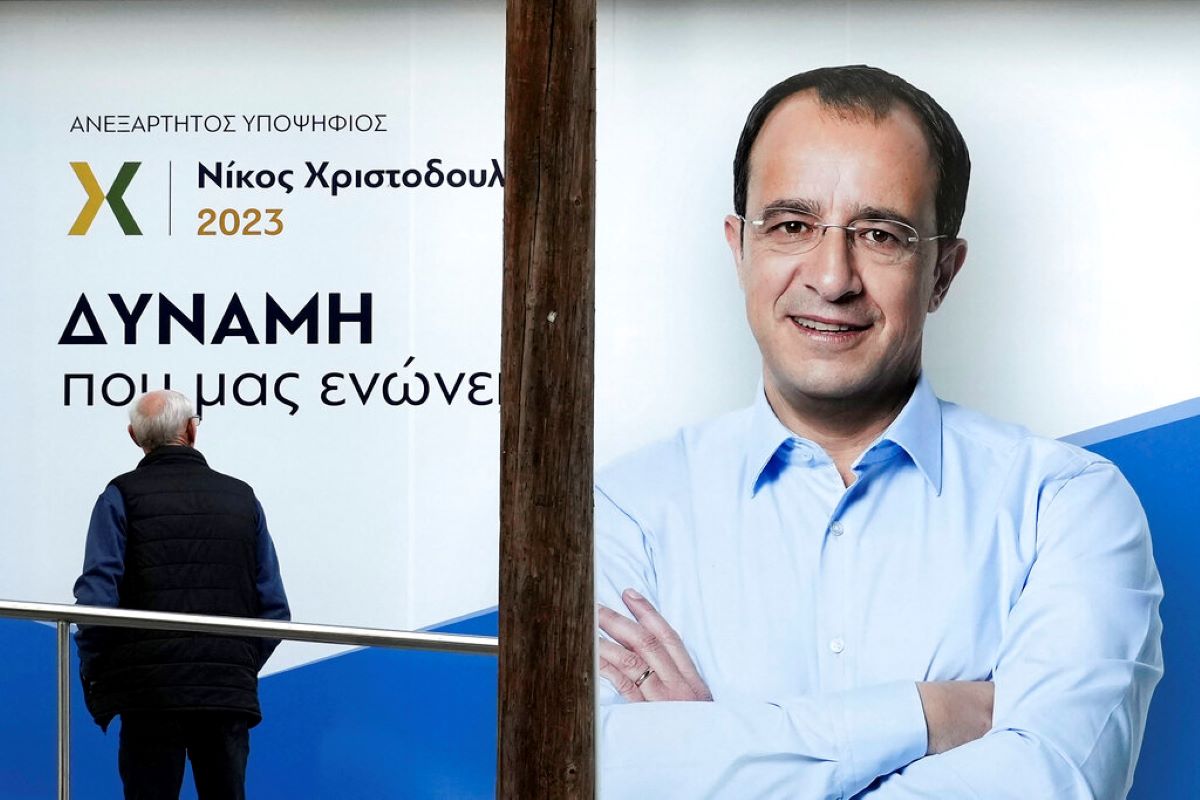 Тази неделя Кипър избира новия си президент Основните претенденти за