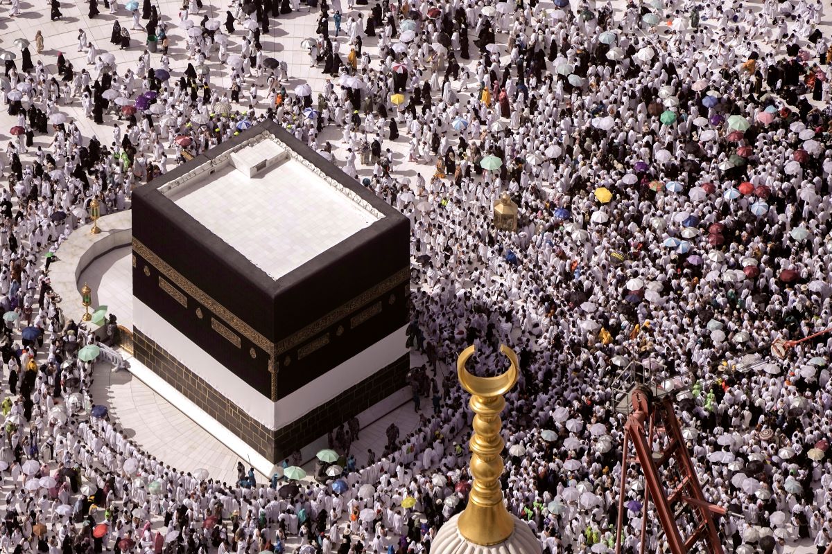 В Саудитска Арабия започна поклонението Хадж То ще се проведе