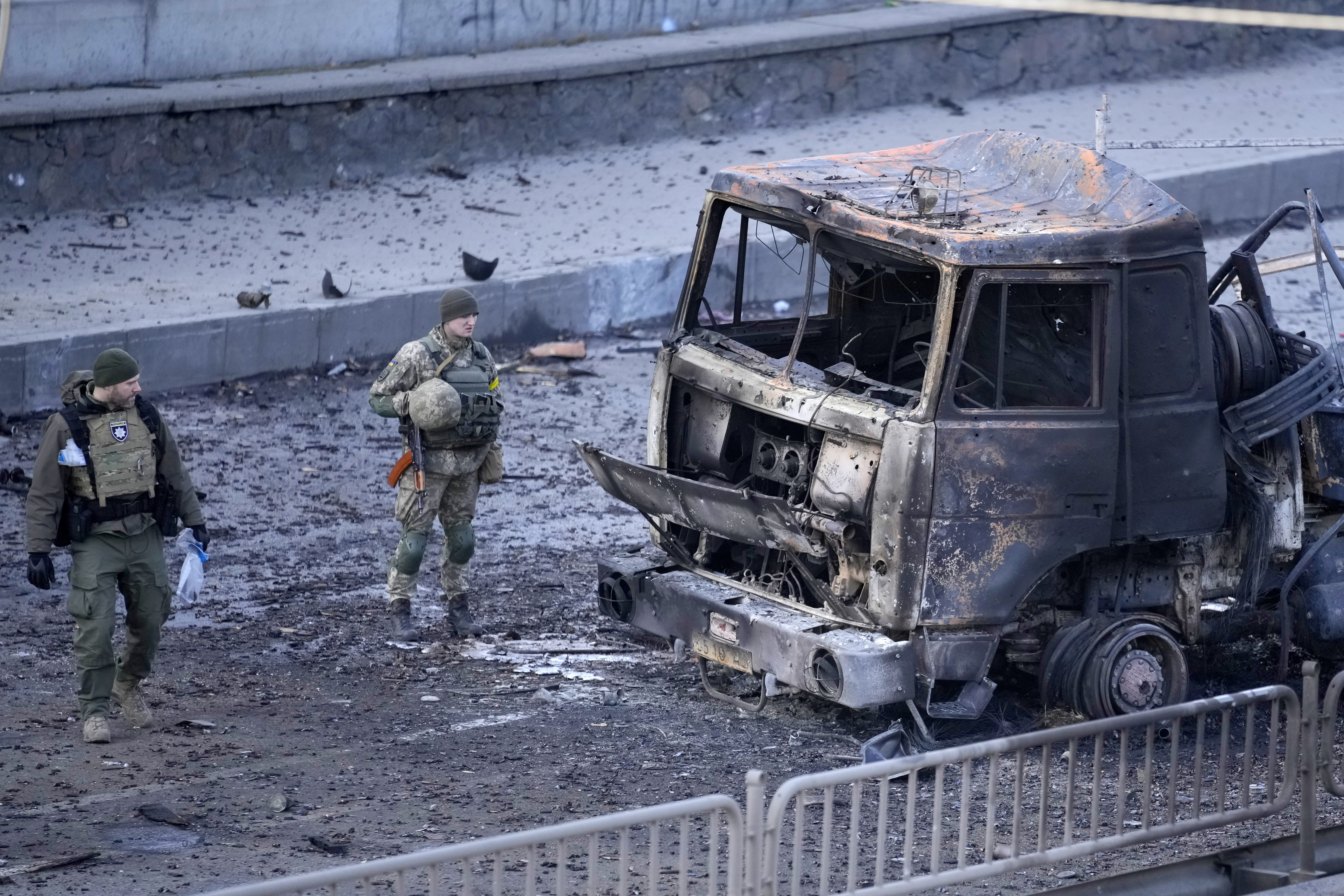 Киев обвини Москва за обстрела на конвой от цивилни автомобили
