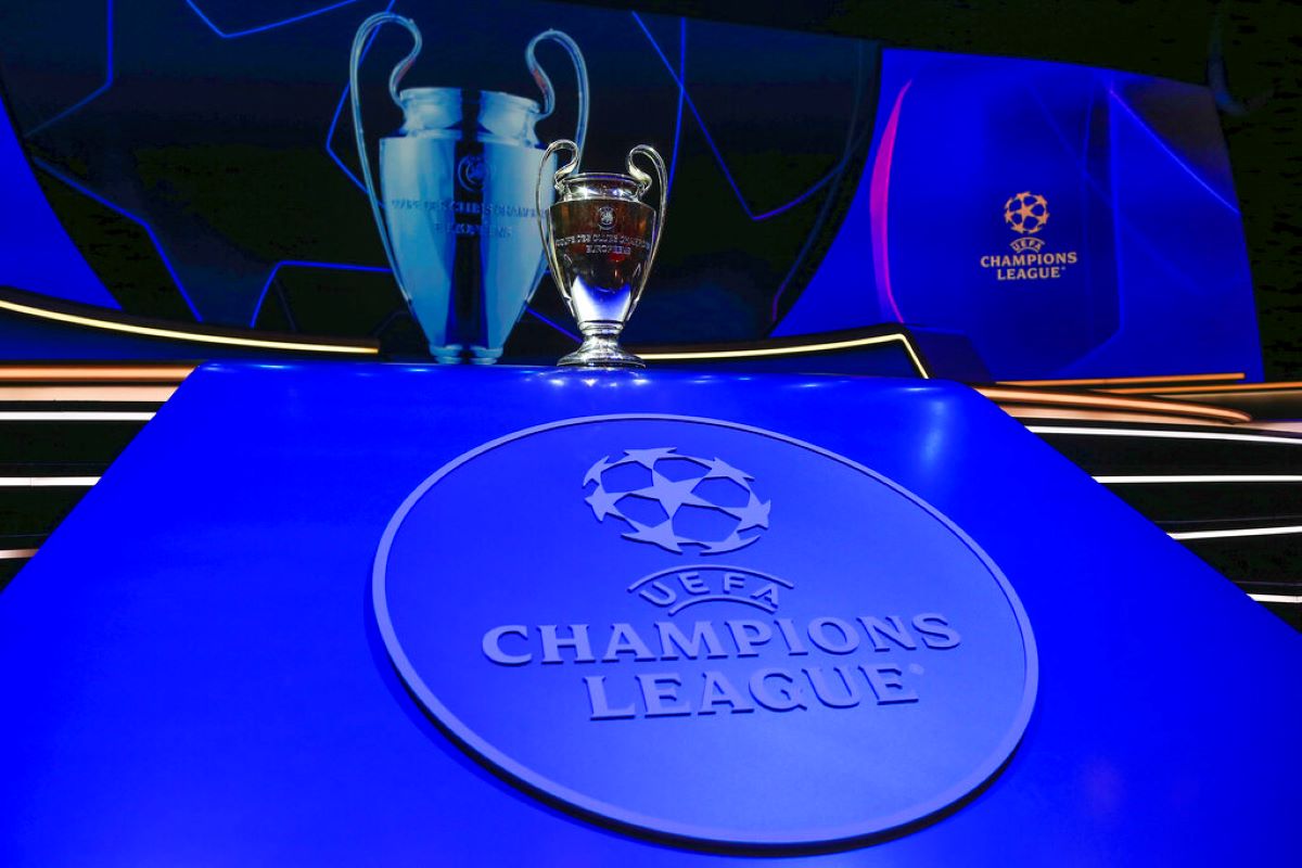 Европейската футболна асоциация УЕФА има готовност да премести финала в