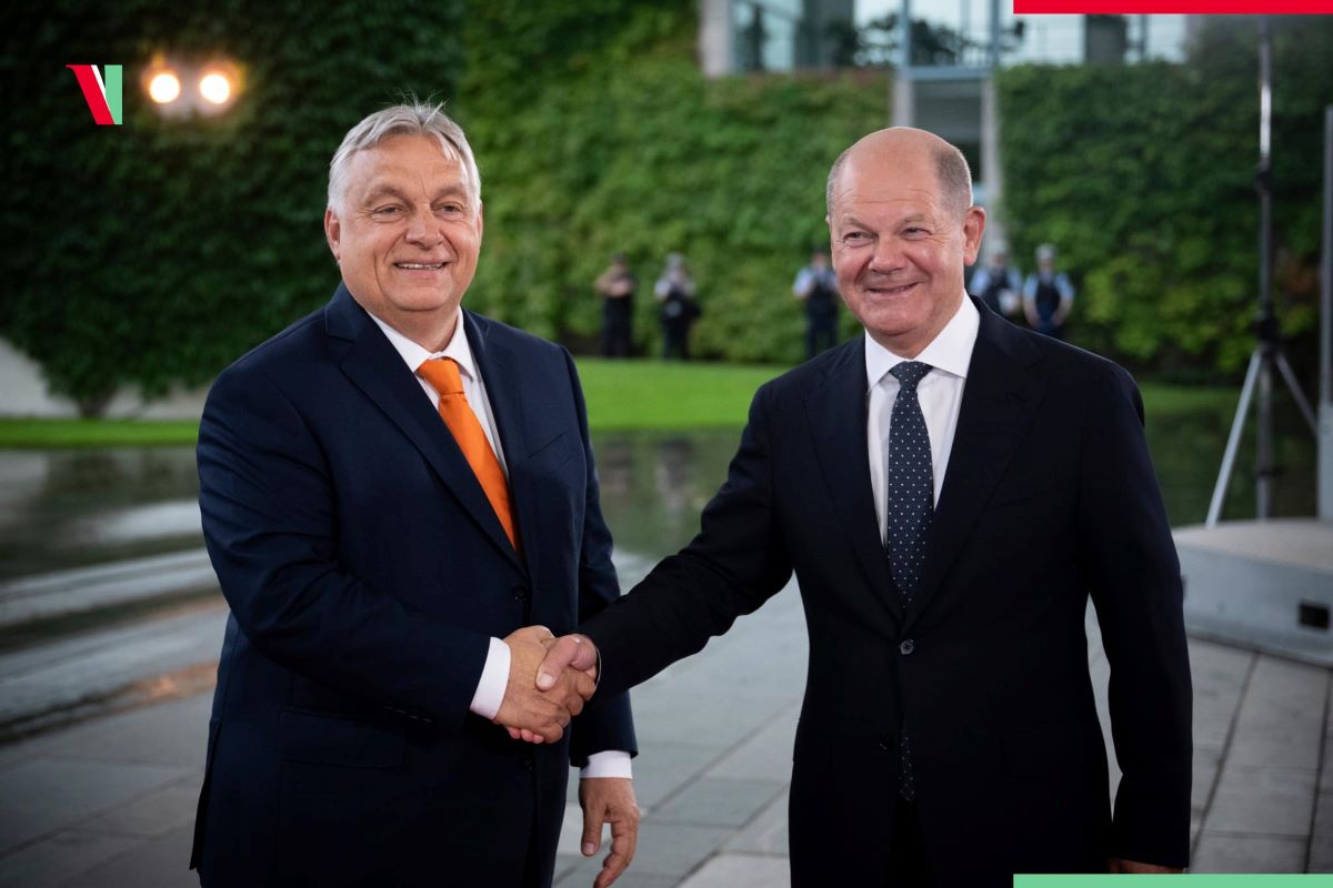 Унгарският премиер Виктор Орбан посети Берлин преди страната му да