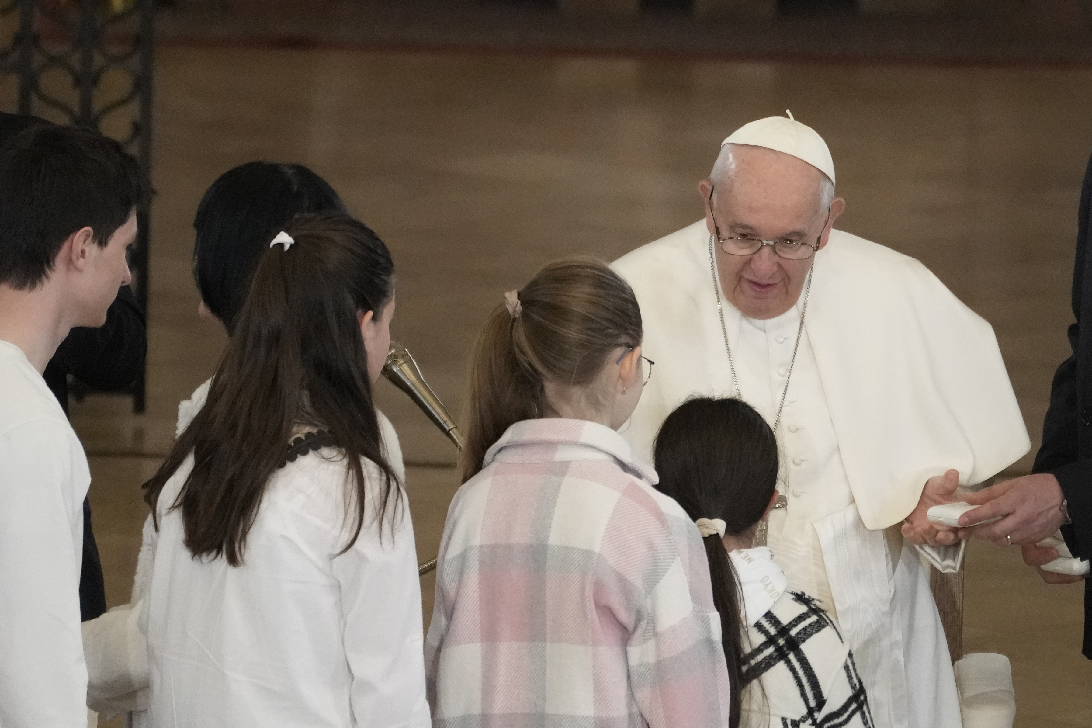 Във втория ден от посещението си в Унгария папа Франциск