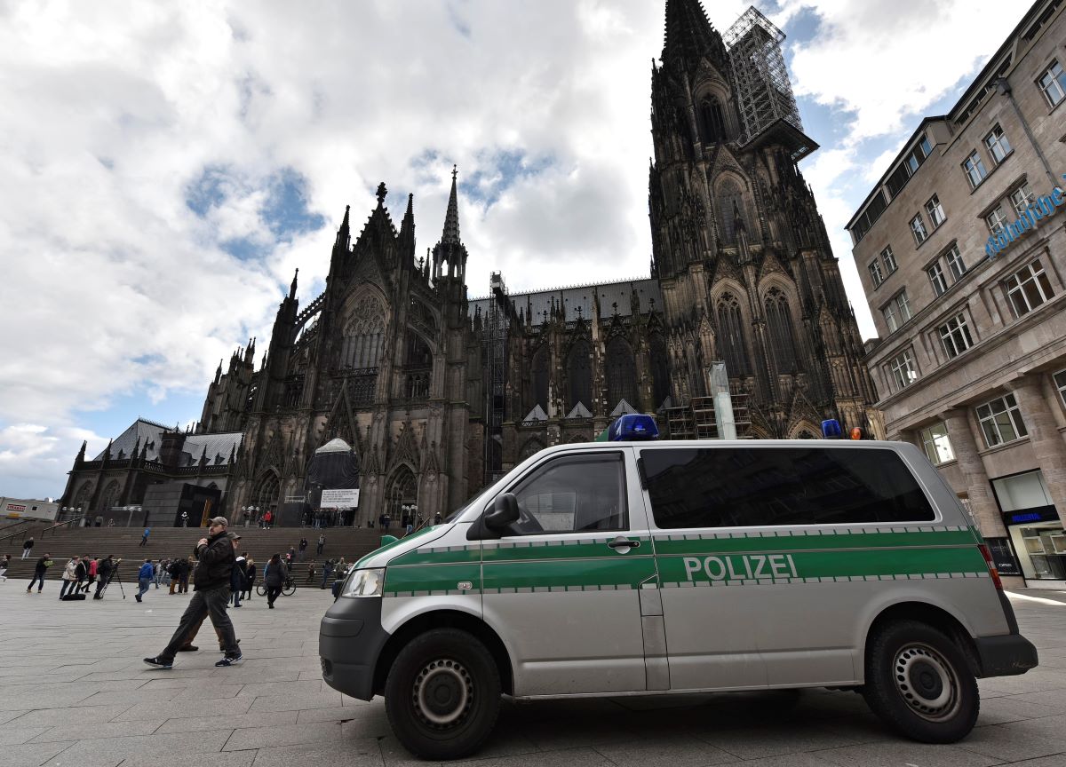 Германската полиция задържа пети заподозрян за планирана терористична атака срещу