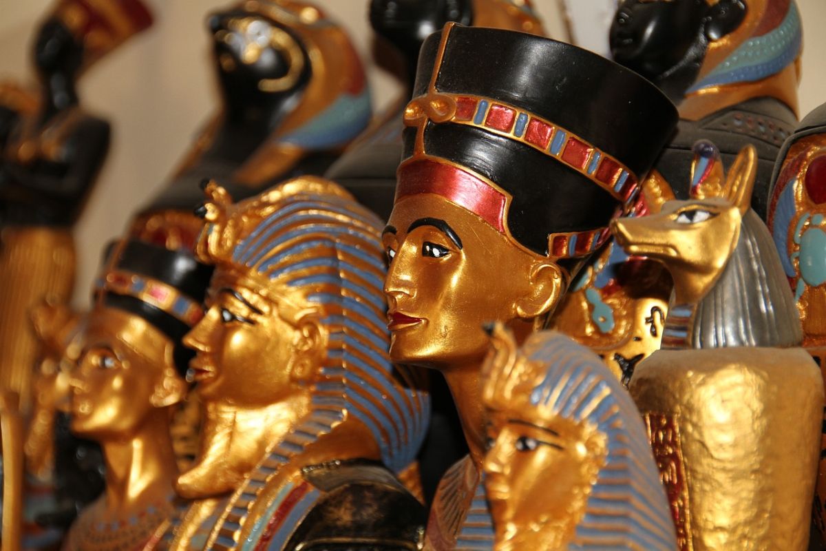 Голяма част от експонатите от Египетския музей в Кайро, Египет,