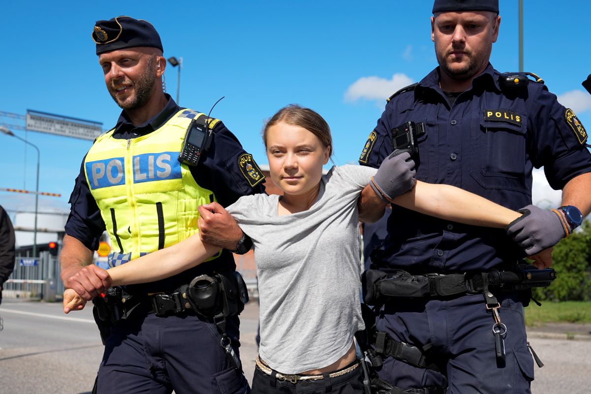Greta Thunberg Police AP