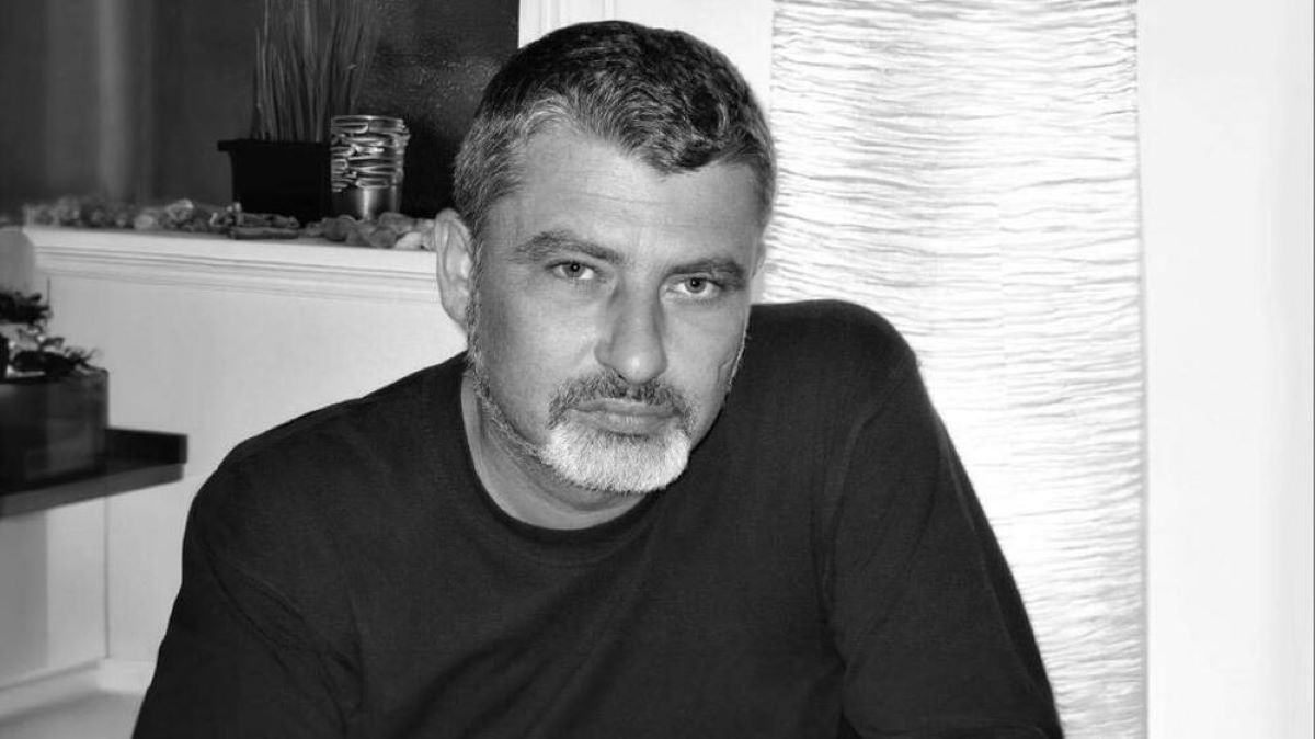 На 57 годишна възраст след претърпян инсулт почина журналистът Велислав Русев