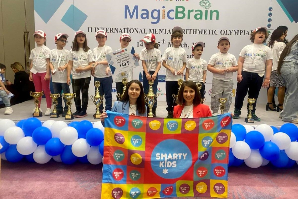 Децата на SmartyKids Несебър – ментална аритметика представиха България в