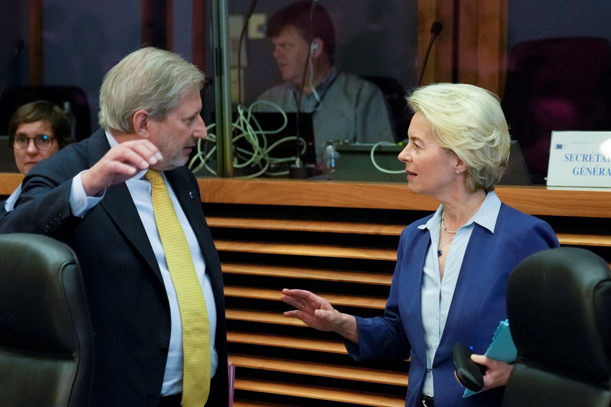 Ursula Von Der Leyen & Johannes Hahn EK EC Evrokomisia Bruksel AP