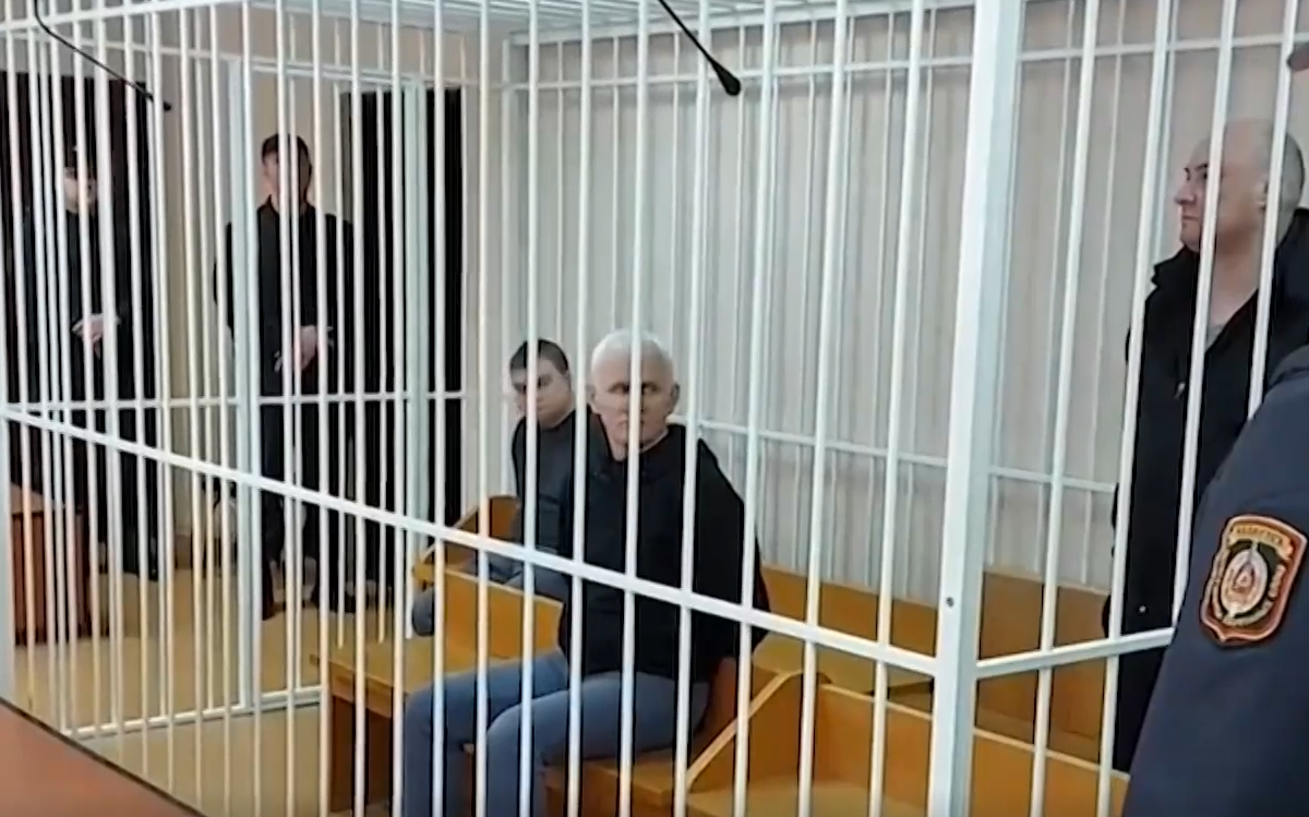 Съд в Минск осъди на 10 години затвор активиста Алес