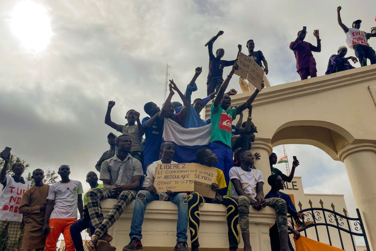 Жителите на нигерийската столица Ниамей видимо подкрепят хунтата завзела властта