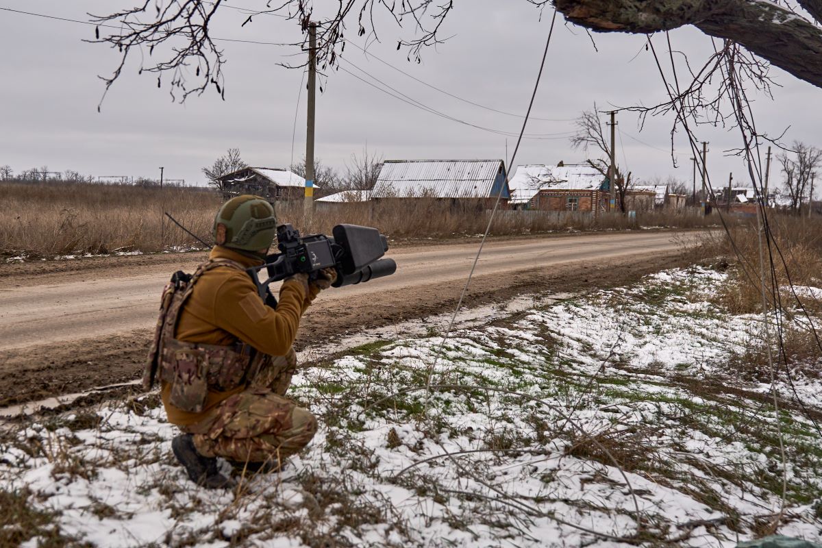 Украинските войници се сблъскват с втората тежка зима на фронтовата