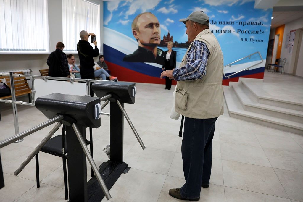 В Русия приключва гласуването в 3 тия ден от местните избори в