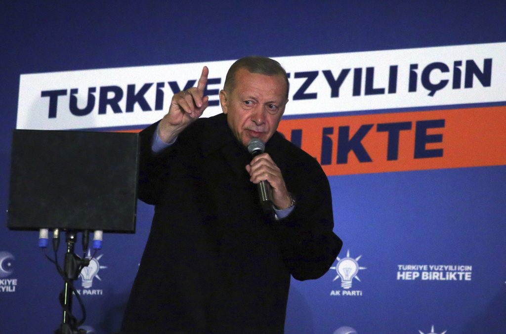 Реджеп Ердоган и Кемал Кълъчдароглу най вероятно ще отидат на втори
