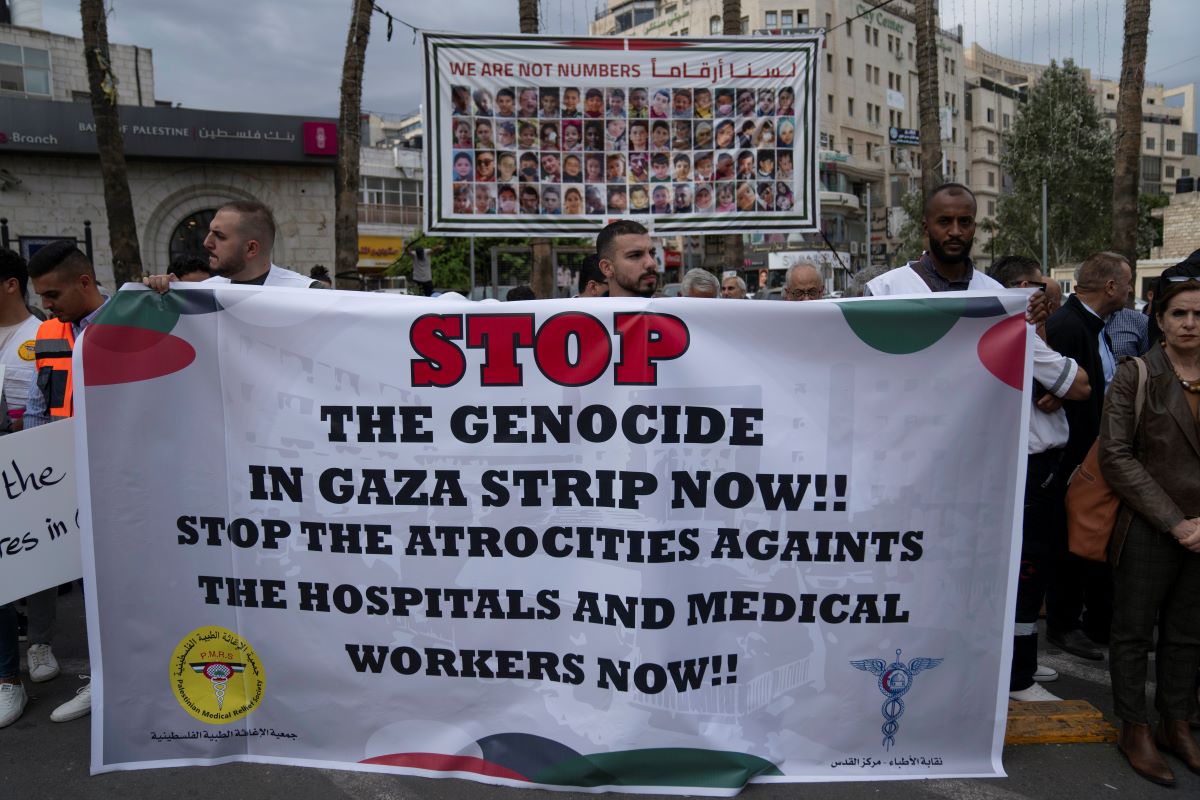 Palestinci Protest Medici Plaestina Gaza AP