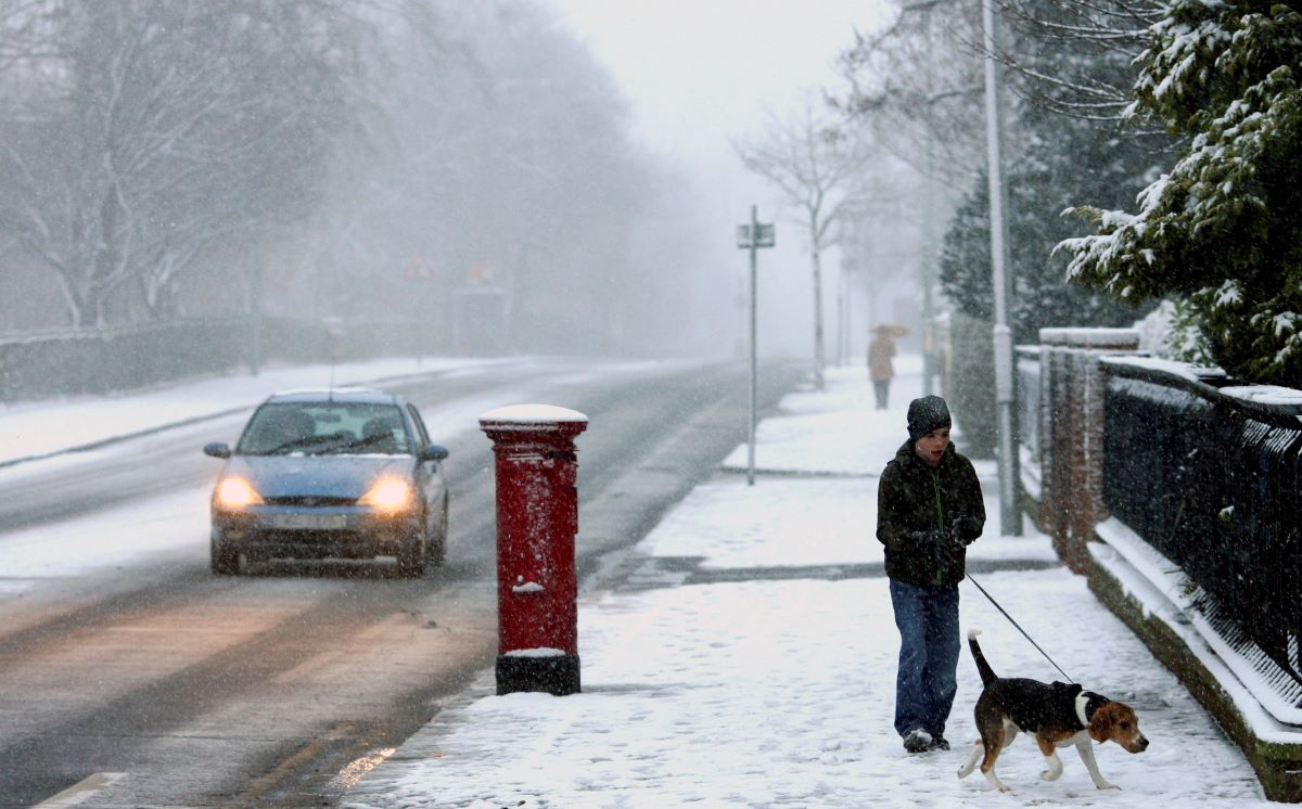 Britain Snow Weather Vreme AP