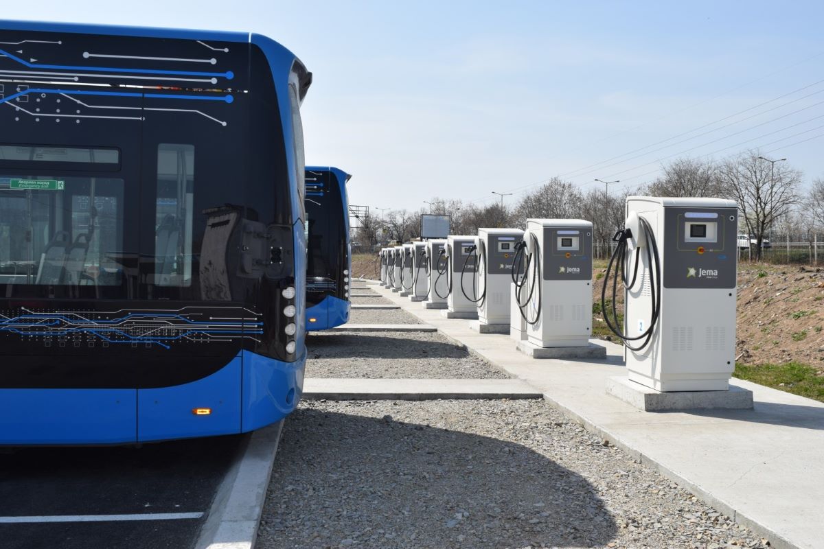 Новозакупени  електоробуси на батерии  за градския транспорт ще бъдат представени