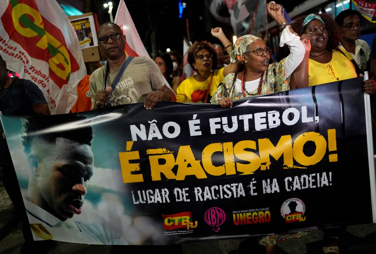 Brazilia Futbol Rasizum AP