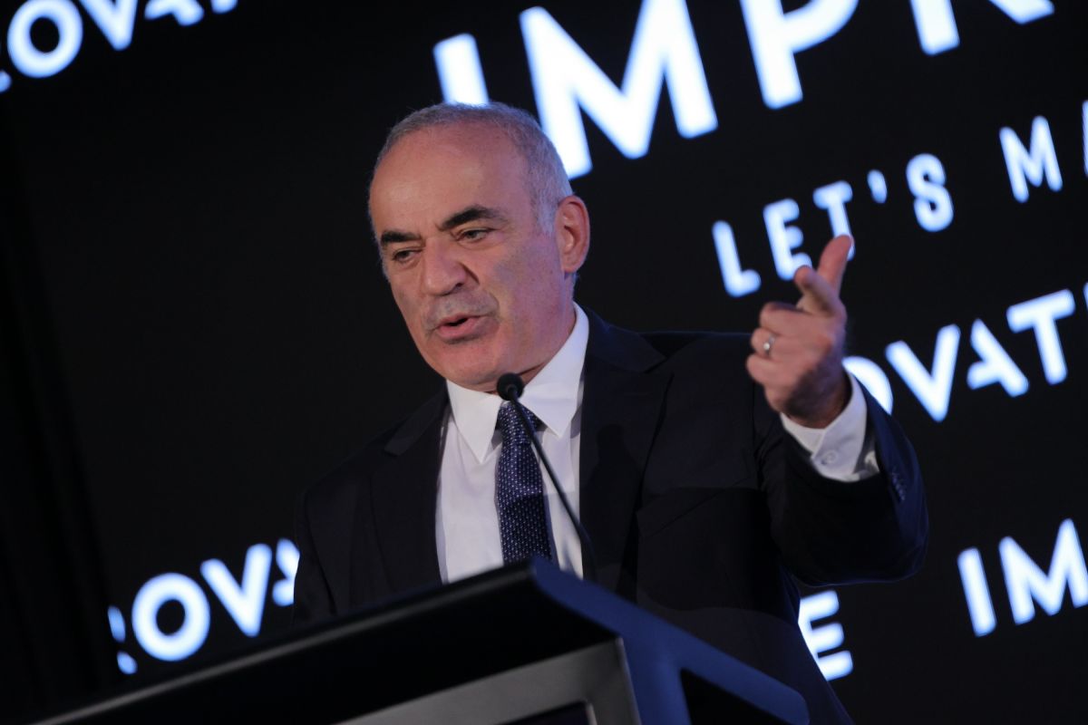 Gari Kasparov Bgnes 2