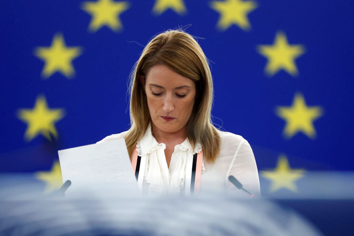 Ева Кайли вече не е заместник председател на Европейския парламент След