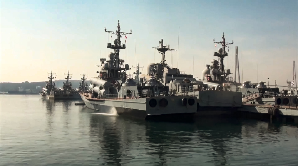 Проверката на бойната готовност на руския Тихоокеански флот навлезе в