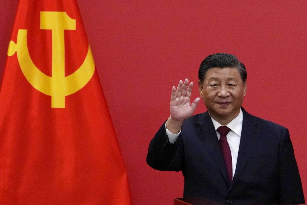 Президентът на Китай Си Дзинпин затвърди позициите си в политиката