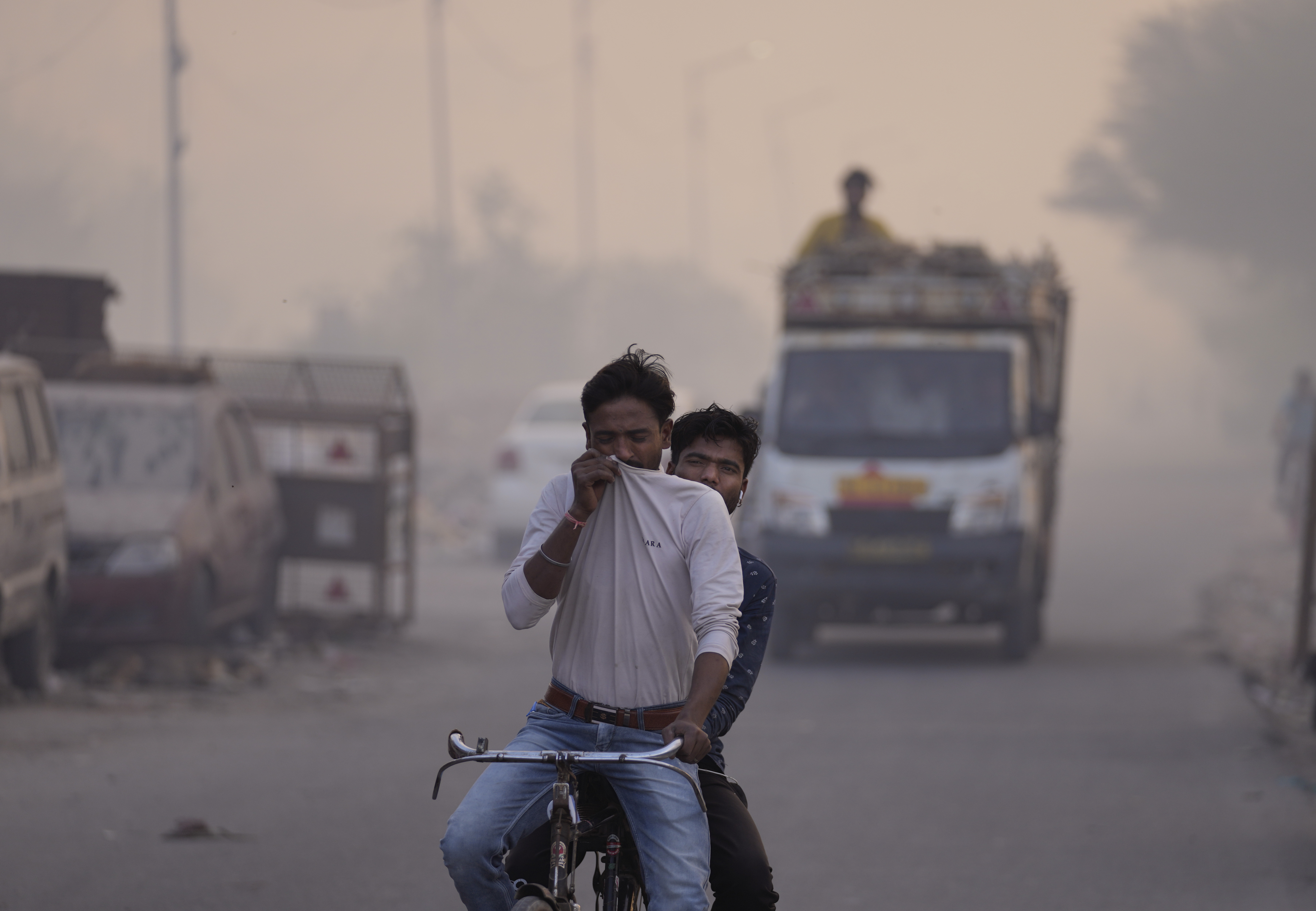 Три индийски града се наредиха в топ 10 на най замърсените