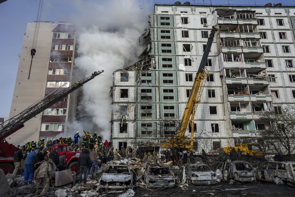Тежък обстрел над украинската столица Киев Въздушна тревога беше обявена