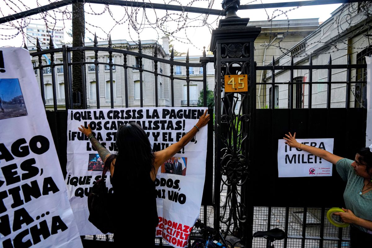 В Аржентина десетки хиляди излязоха на национална стачка срещу т нар