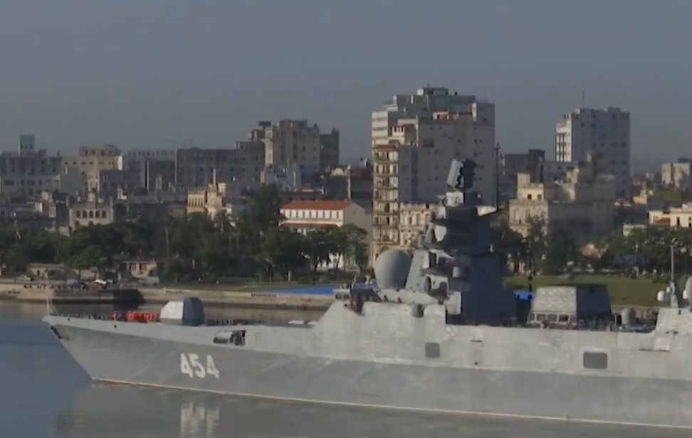 Русия изпрати към Атлантическия океан фрегатата Адмирал Горшков заредена с