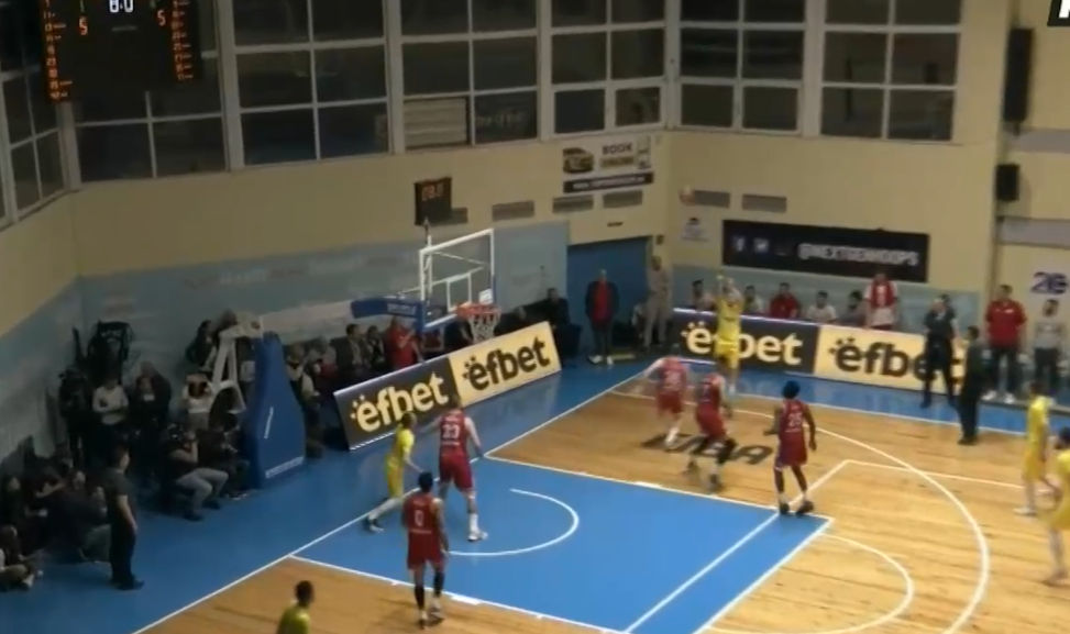 След 16 години ЦСКА отново е на полуфинал в баскетболното